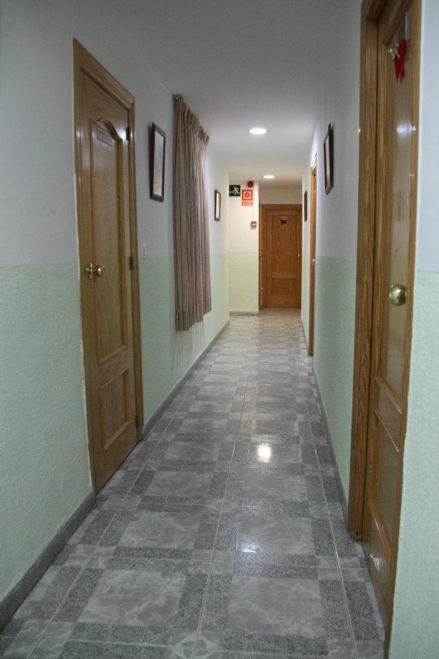 Hostal Maribel Almeria Exterior foto