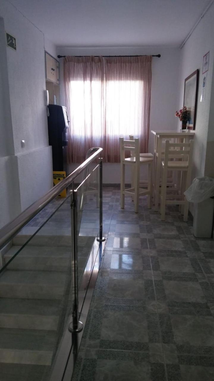 Hostal Maribel Almeria Exterior foto