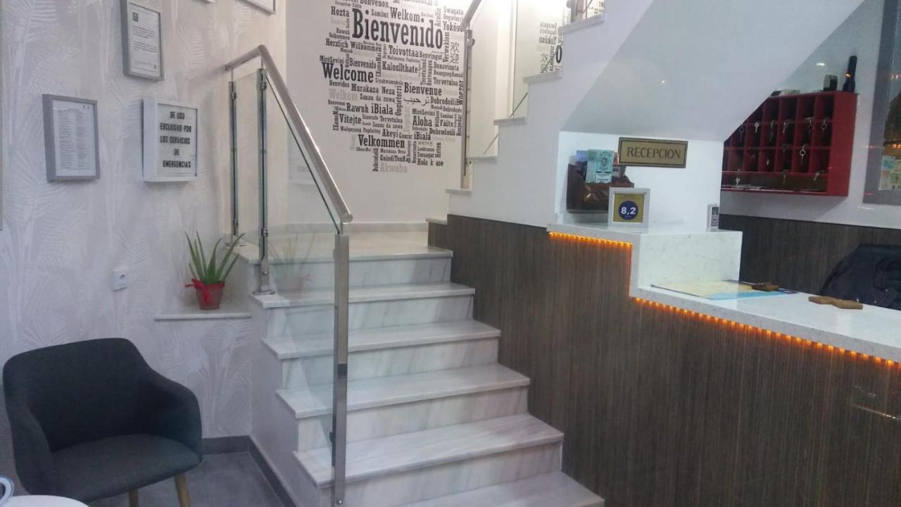Hostal Maribel Almeria Exterior foto