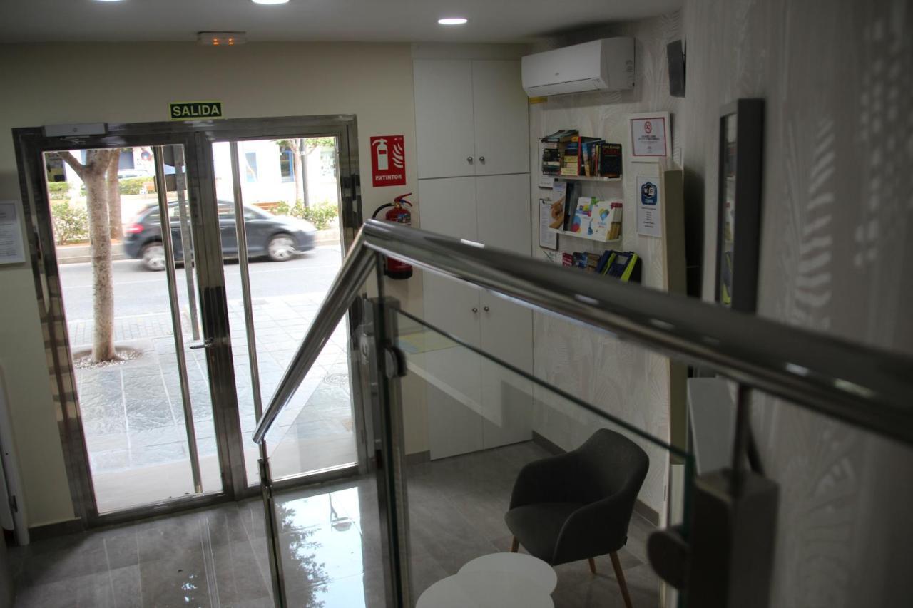 Hostal Maribel Almeria Exterior foto