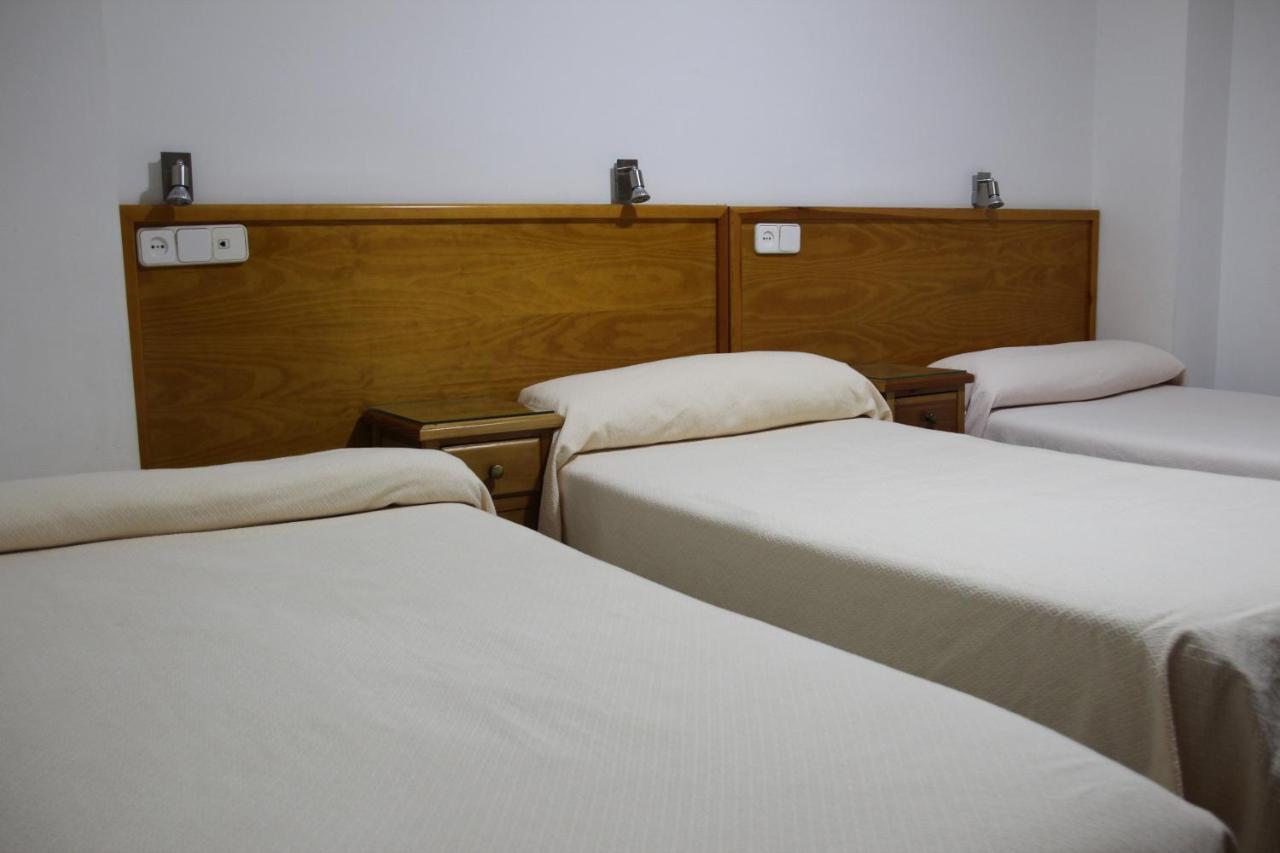 Hostal Maribel Almeria Exterior foto